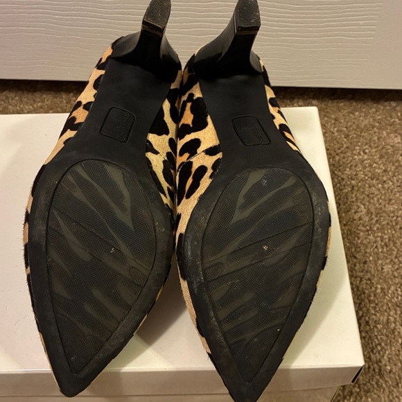 Anne Klein Tan and Black Leopard Heels size 7M - Picture 7 of 7